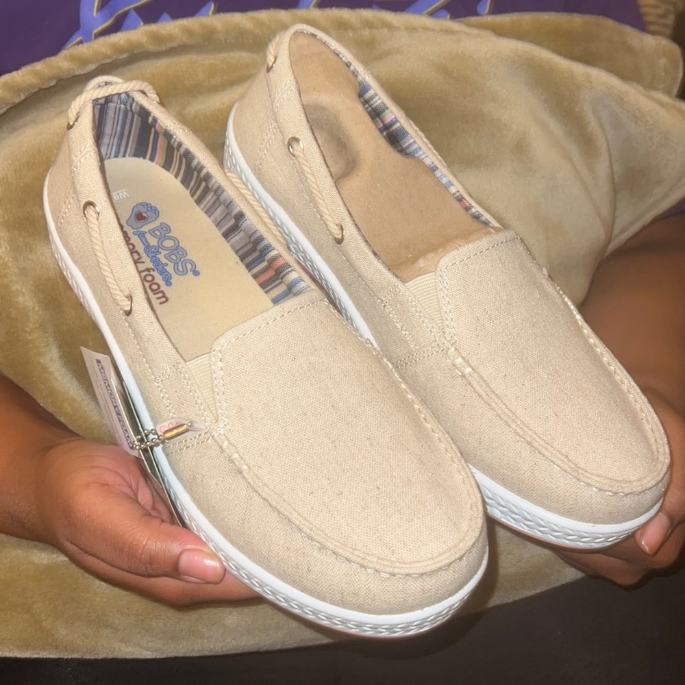 Bobs, brand new with tags, never been worn